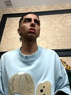 Snapshot of Mister_Obsession chatting on December 4, 2025, 6:38 pm Mister Obsession online show from December 4, 2025, 6:38 pm