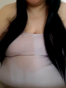 Snapshot of Madam-bezoul- chatting on September 20, 2025, 12:50 pm Madam-bezoul- online show from September 20, 2025, 12:50 pm