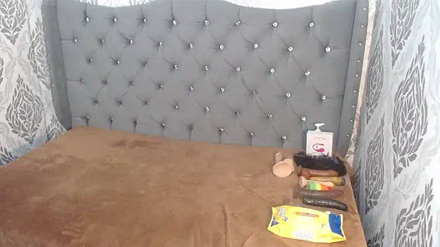 katheblows online show from October 8, 2025, 12:36 pm