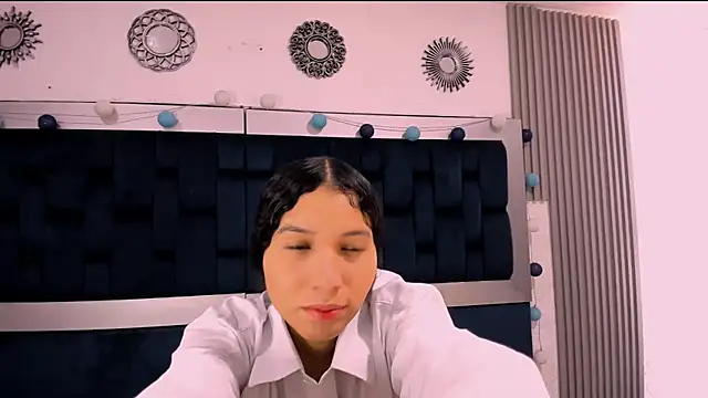 Snapshot of Isabella_motero chatting on September 13, 2025, 12:27 pm Isabella motero online show from September 13, 2025, 12:27 pm