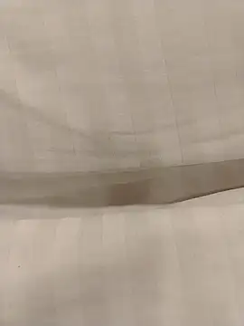 Yoshi rexy online show from October 15, 2025, 3:17 am