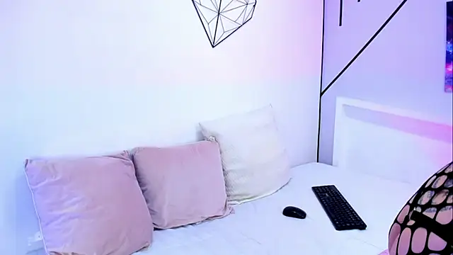 Snapshot of BianncaRibeiro chatting on September 24, 2025, 2:20 pm BianncaRibeiro online show from September 24, 2025, 2:20 pm