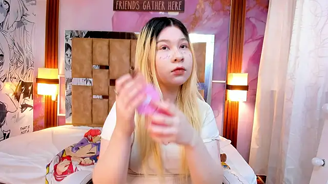 Snapshot of Melody_Lolii chatting on September 27, 2025, 6:02 pm Melody Lolii online show from September 27, 2025, 6:02 pm