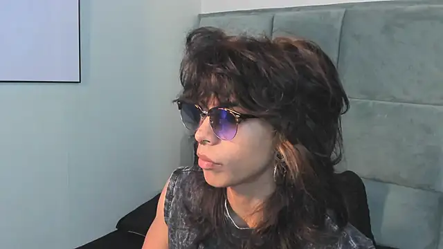 Snapshot of Dereck_Manson chatting on October 24, 2025, 11:39 am Dereck Manson online show from October 24, 2025, 11:39 am