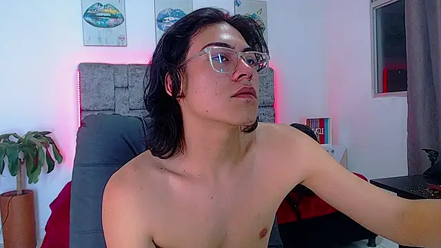 dirty model online show from September 21, 2025, 6:15 am