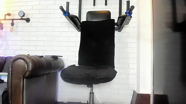 ItaloMoore online show from March 14, 2026, 11:15 am