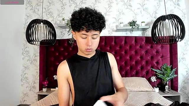 Snapshot of NoahDupont chatting on September 12, 2025, 8:42 pm NoahDupont online show from September 12, 2025, 8:42 pm