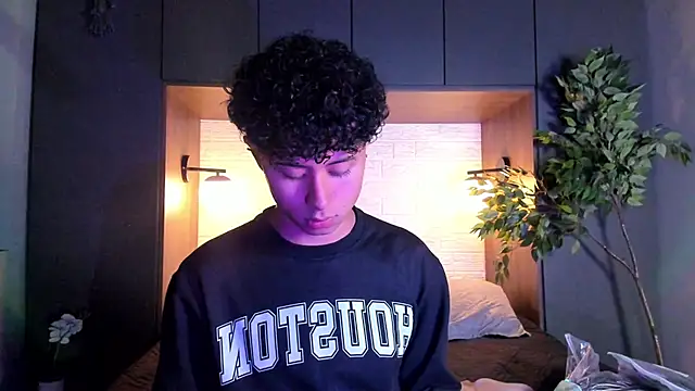 Snapshot of NoahDupont chatting on September 30, 2025, 1:05 pm NoahDupont online show from September 30, 2025, 1:05 pm