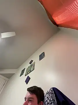 Snapshot of adamdamn chatting on February 5, 2026, 7:40 pm adamdamn online show from February 5, 2026, 7:40 pm