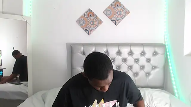 eebony stallion online show from January 5, 2026, 6:22 pm