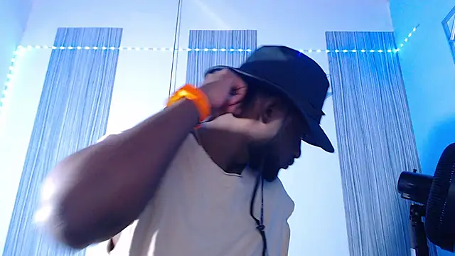 eebony stallion online show from February 16, 2026, 6:48 pm