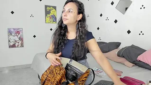 samaramour online show from October 2, 2025, 11:39 am