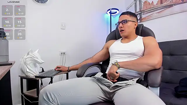 Dash Bukoski online show from October 27, 2025, 1:48 pm