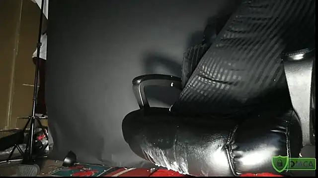 zaddytrey online show from April 25, 2026, 11:24 pm