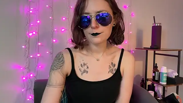 mistressannafoxx online show from October 24, 2025, 8:38 pm