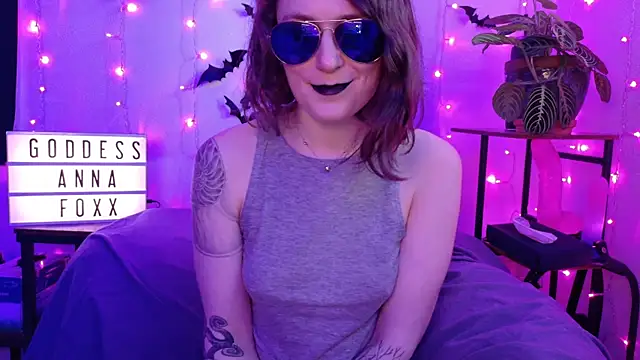 mistressannafoxx online show from March 3, 2026, 1:12 am