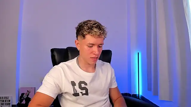 nathan blake online show from November 26, 2025, 8:10 pm