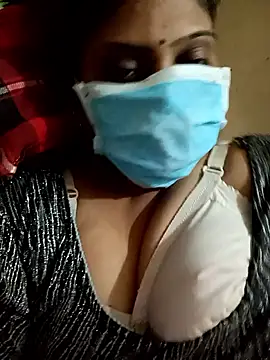 reena502 online show from September 14, 2025, 6:40 pm