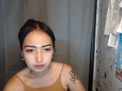 Soft Angel8 online show from May 7, 2026, 4:51 am