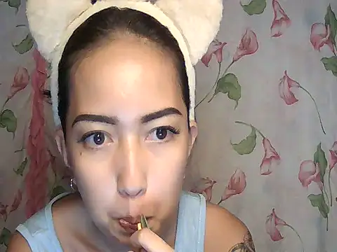 Snapshot of Soft_Angel8 chatting on July 8, 2026, 10:09 am Soft Angel8 online show from July 8, 2026, 10:09 am