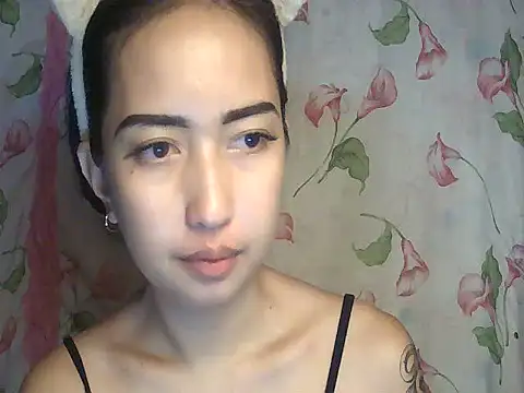 Snapshot of Soft_Angel8 chatting on August 5, 2026, 5:49 pm Soft Angel8 online show from August 5, 2026, 5:49 pm