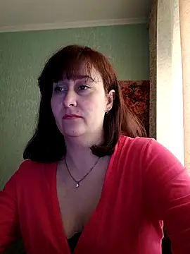 Amandda  online show from May 5, 2026, 6:32 am