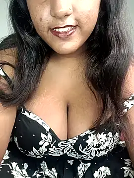 Cute mikii online show from October 5, 2025, 10:13 am