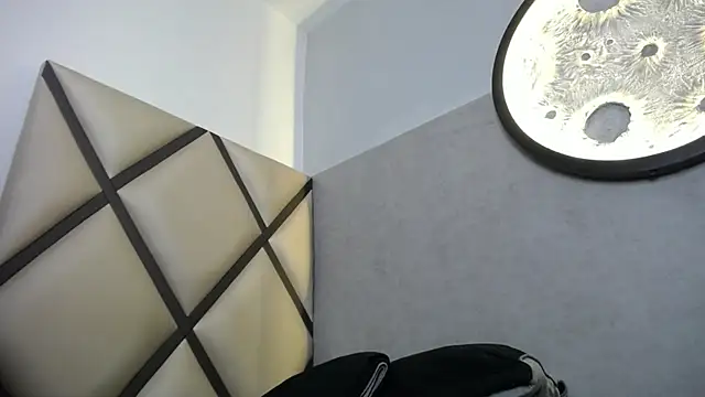 Snapshot of venus-03 chatting on March 26, 2026, 3:45 am venus-03 online show from March 26, 2026, 3:45 am