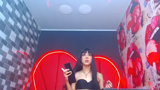 julessxcharlotte online show from October 6, 2025, 2:03 pm