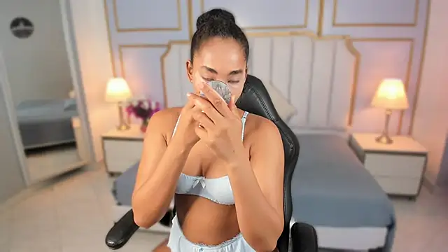 Snapshot of Ketty_89 chatting on October 15, 2025, 8:42 pm Ketty 89 online show from October 15, 2025, 8:42 pm