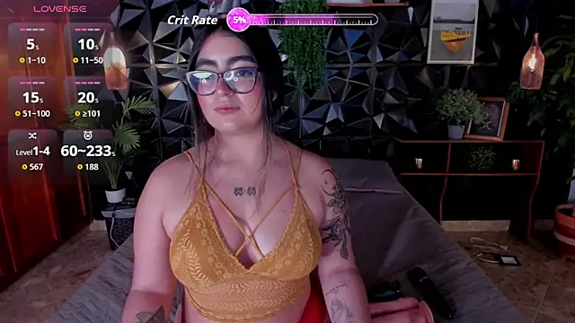 Snapshot of April__foxx chatting on October 13, 2025, 4:18 pm April  foxx online show from October 13, 2025, 4:18 pm