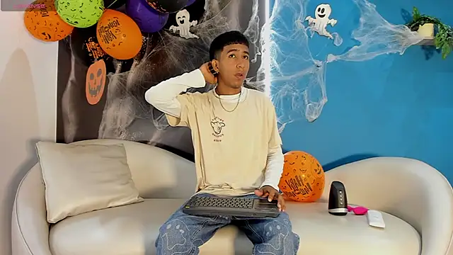 ender h0t online show from October 30, 2025, 1:34 pm