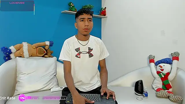 ender h0t online show from December 17, 2025, 7:42 pm