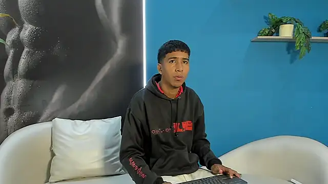 ender h0t online show from February 5, 2026, 1:49 pm