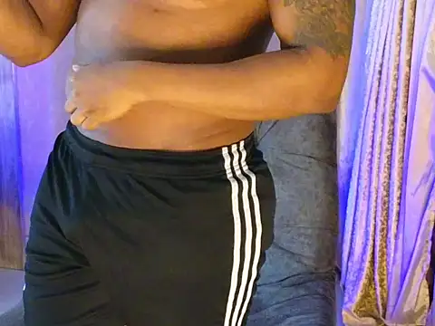 BenjaminCol  online show from October 10, 2025, 5:17 am