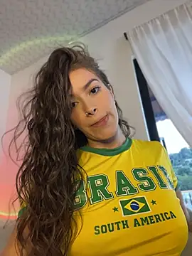 alysa g  online show from June 19, 2026, 10:46 pm