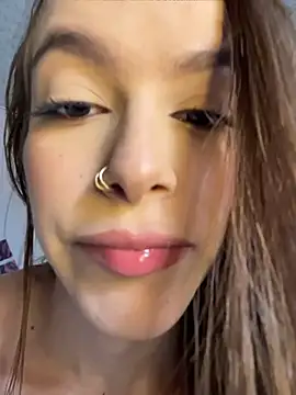 alysa g  online show from July 27, 2026, 10:17 pm