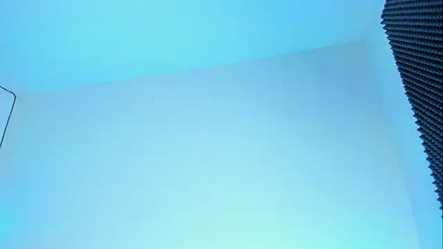 Snapshot of Ellope_ chatting on October 15, 2025, 3:06 am Ellope online show from October 15, 2025, 3:06 am