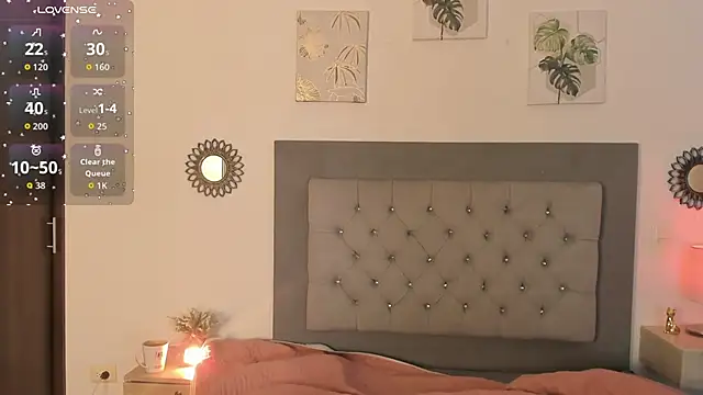Snapshot of Seraphyne666 chatting on September 19, 2025, 12:28 pm Seraphyne666 online show from September 19, 2025, 12:28 pm