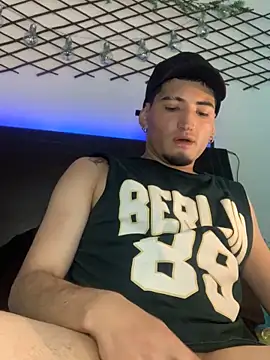 Ian kai online show from October 9, 2025, 6:50 pm