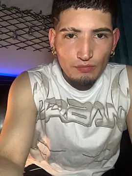 Ian kai online show from October 15, 2025, 2:22 am