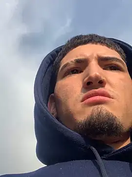 Ian kai online show from October 16, 2025, 9:27 pm