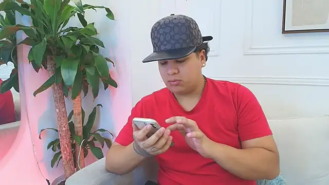 Naim Bennetsex online show from December 5, 2025, 6:37 pm