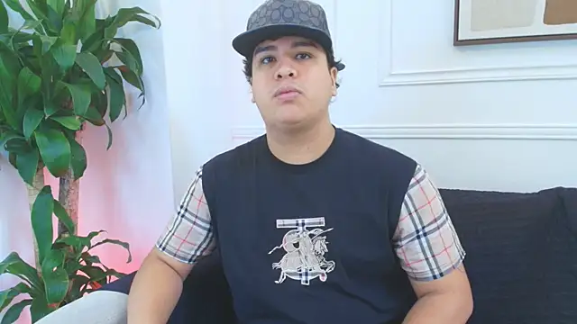 Naim Bennetsex online show from January 13, 2026, 6:35 pm