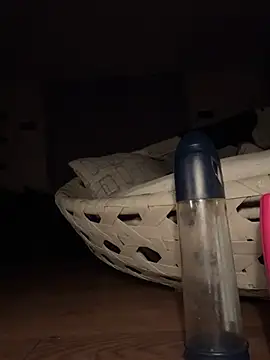 Snapshot of GiovanniBWC chatting on January 17, 2026, 12:15 am GiovanniBWC online show from January 17, 2026, 12:15 am