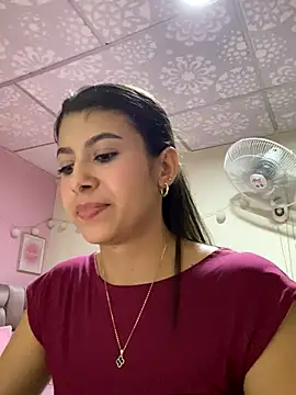 Snapshot of Lenapink19 chatting on September 23, 2025, 6:00 pm Lenapink19 online show from September 23, 2025, 6:00 pm