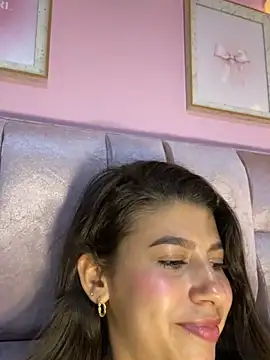 Snapshot of Lenapink19 chatting on September 25, 2025, 6:28 am Lenapink19 online show from September 25, 2025, 6:28 am