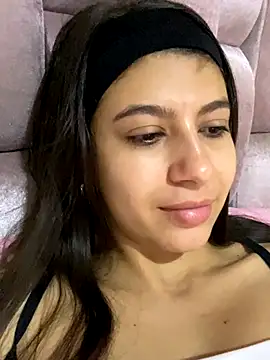 Snapshot of Lenapink19 chatting on October 1, 2025, 7:42 pm Lenapink19 online show from October 1, 2025, 7:42 pm