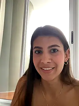 Snapshot of Lenapink19 chatting on October 4, 2025, 10:08 pm Lenapink19 online show from October 4, 2025, 10:08 pm