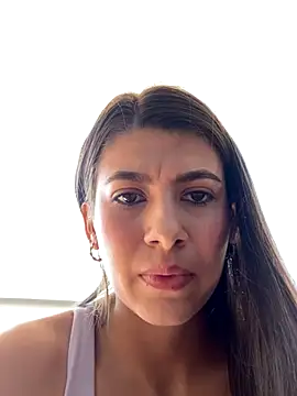 Snapshot of Lenapink19 chatting on October 5, 2025, 3:32 pm Lenapink19 online show from October 5, 2025, 3:32 pm